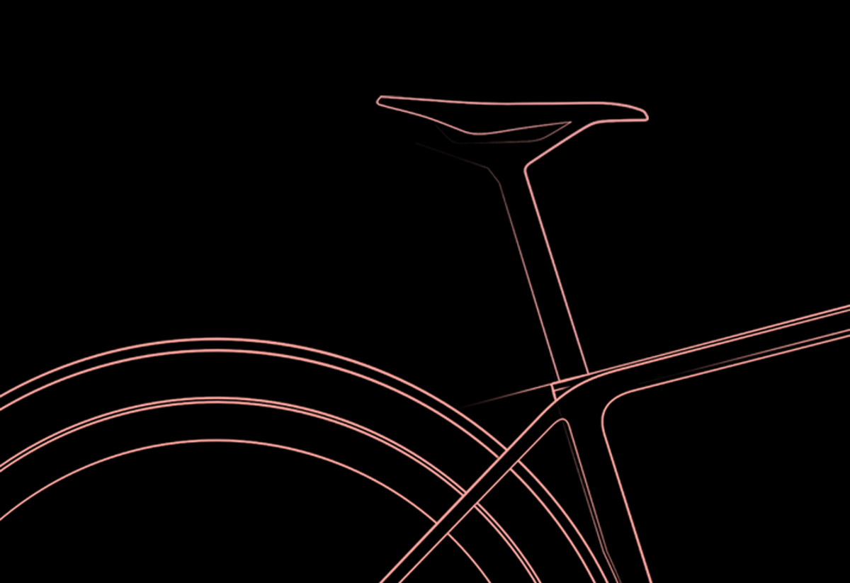 Line drawing of the Callis 32, saddle and rear triangle